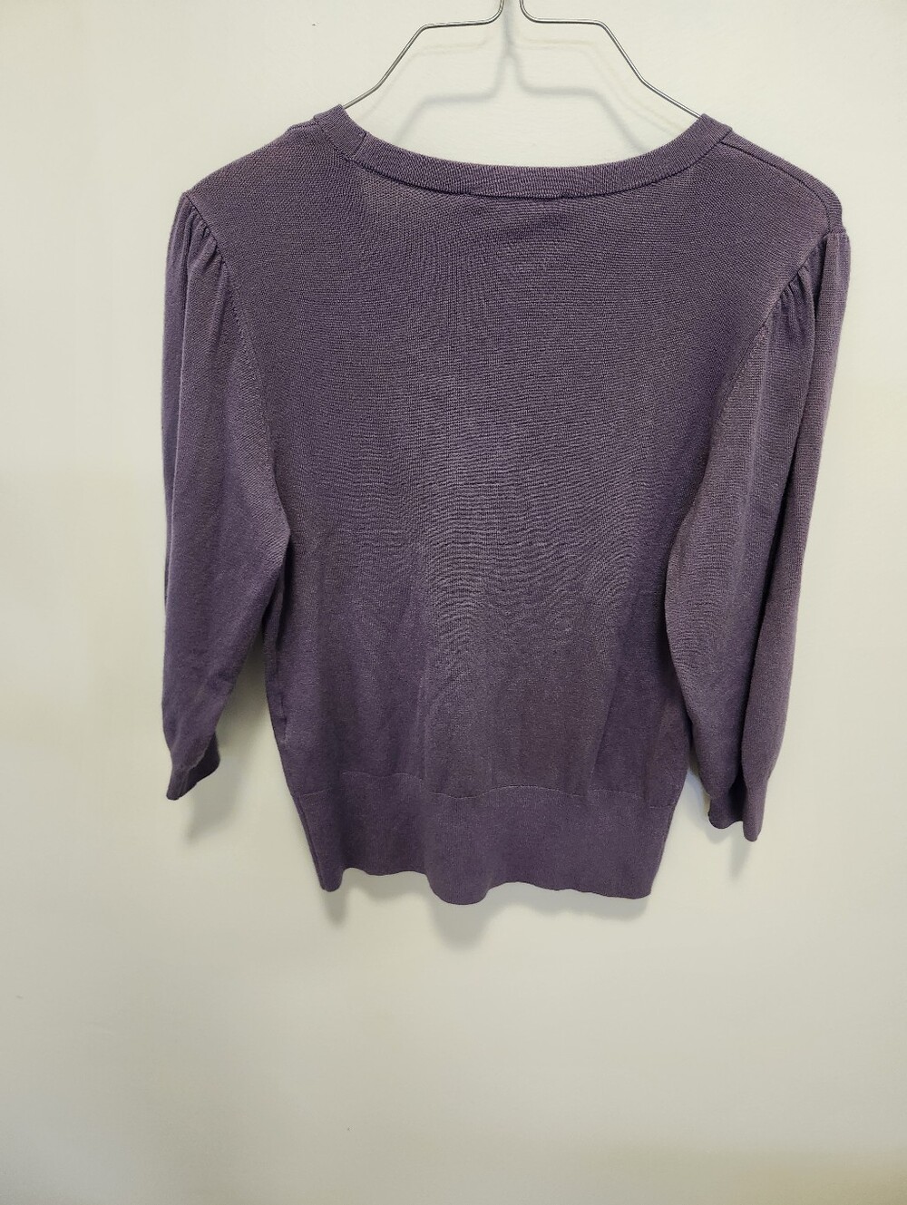 White House Black Market Purple V-Neck Button Cardigan NWT size Small - Picture 2 of 6